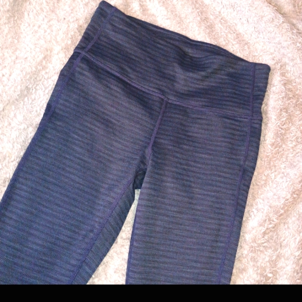 Athleta Women's S Blue Striped Workout Leggings